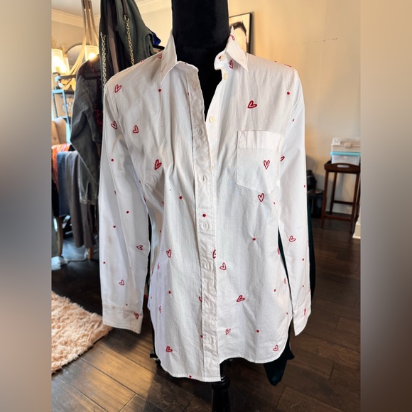 J.Crew Embroidered Heart Button-Down Shirt | Size M - Picture 1 of 4